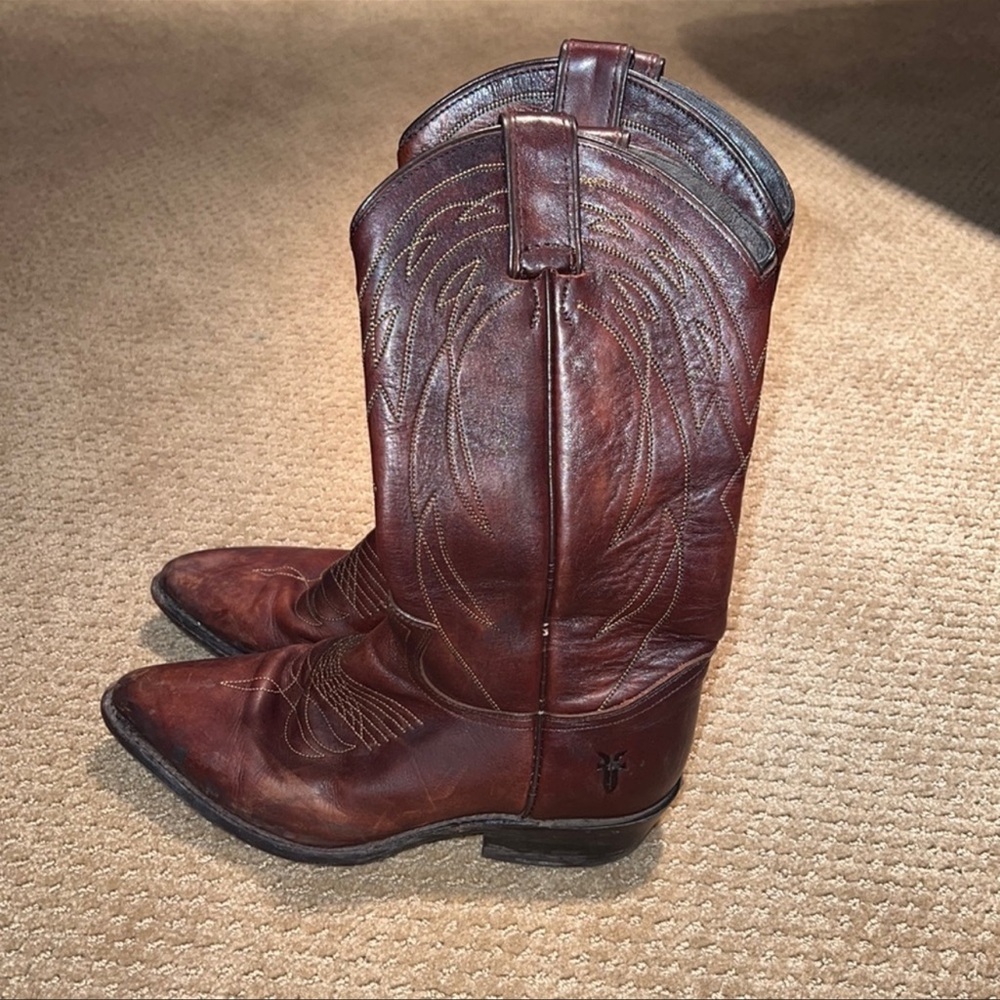 FRYE COWBOY BOOTS, 8.5